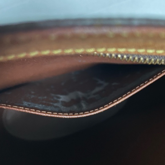 Vintage Louis Vuitton Monogram Drouot Crossbody - Picture 6 of 16